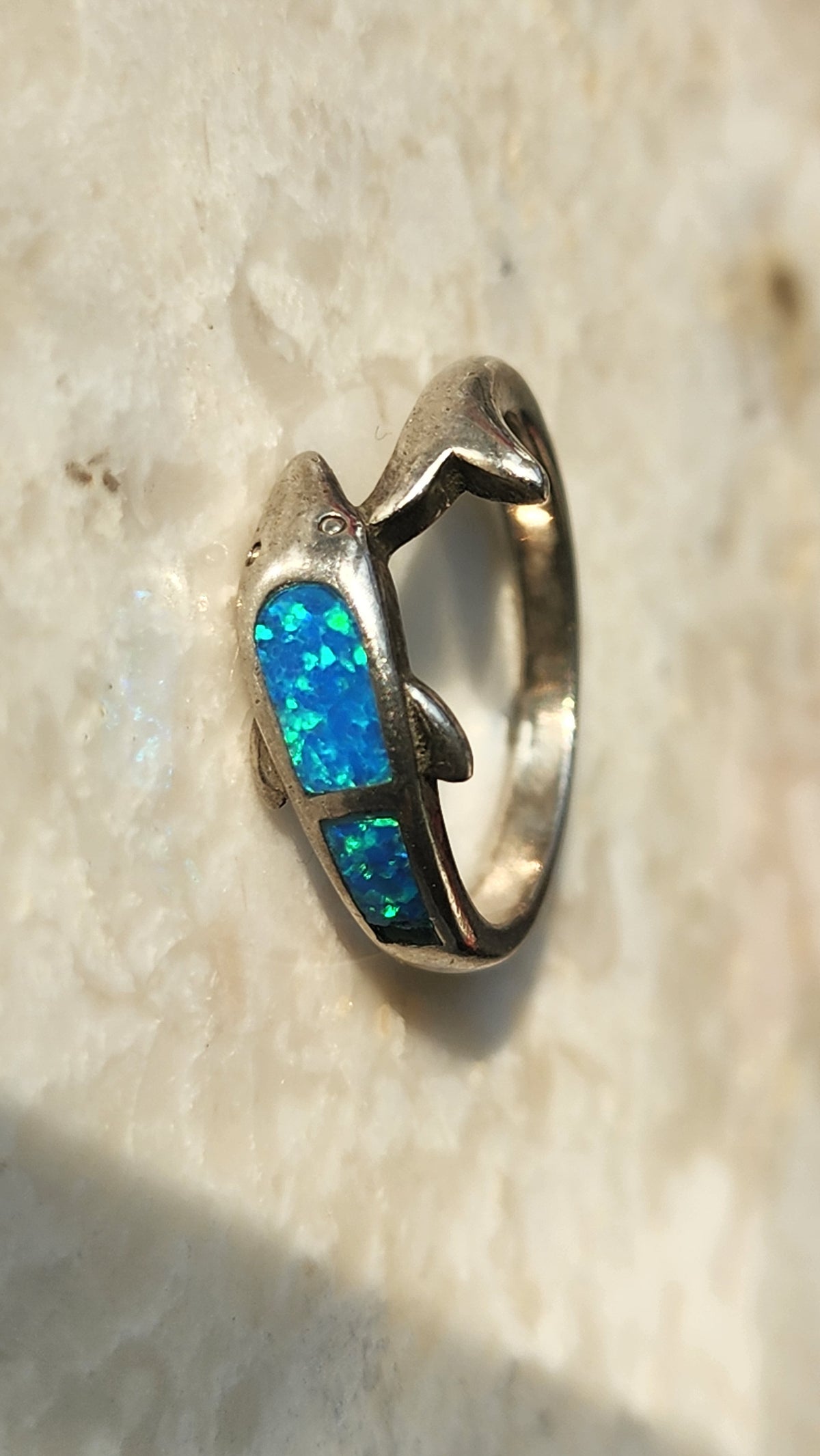 OPAL DOLPHIN TAILS