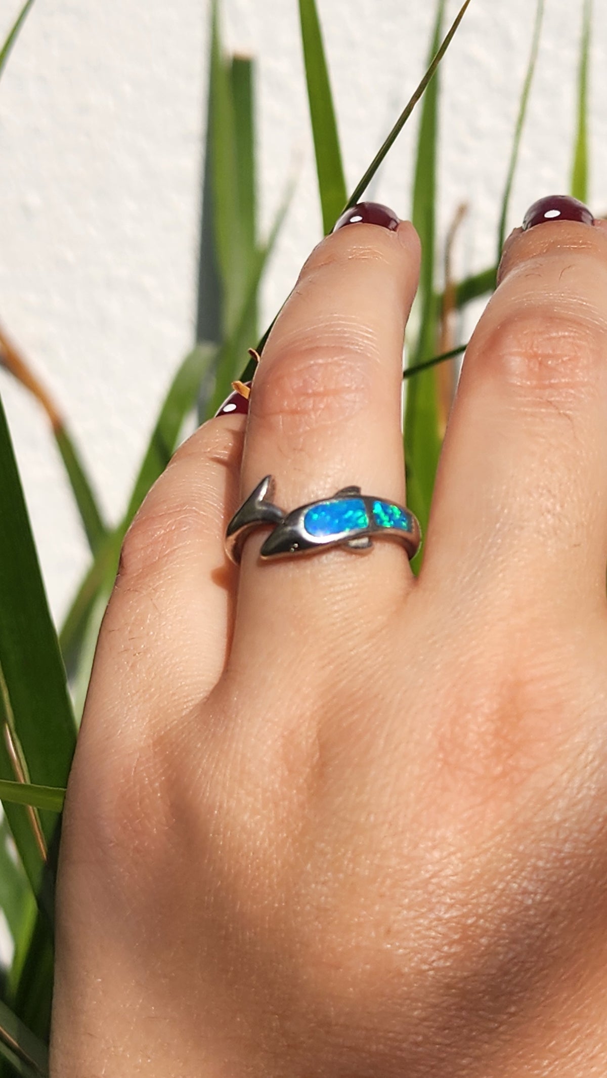 OPAL DOLPHIN TAILS