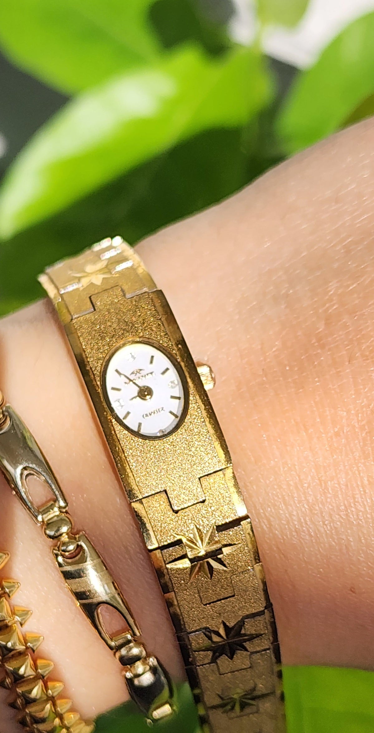 MAJESTRI BRAND WATCH