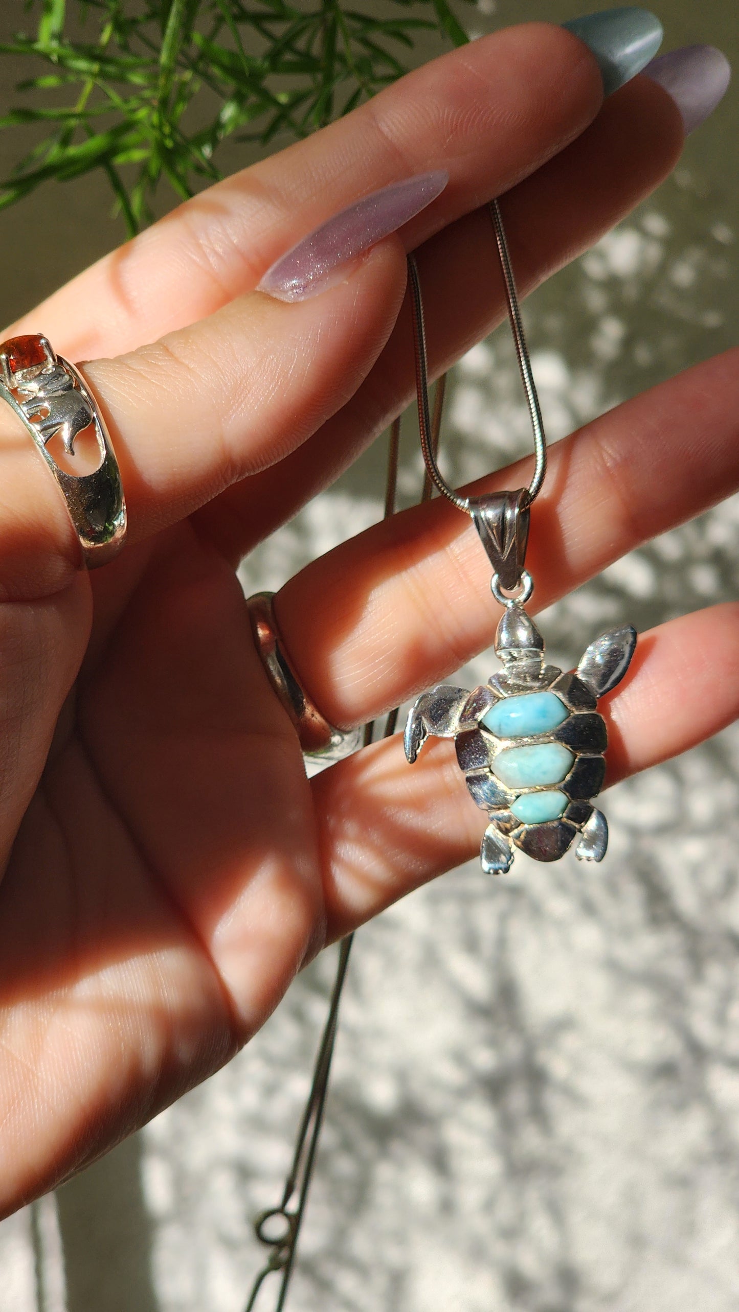 TURTLES NECKLACE