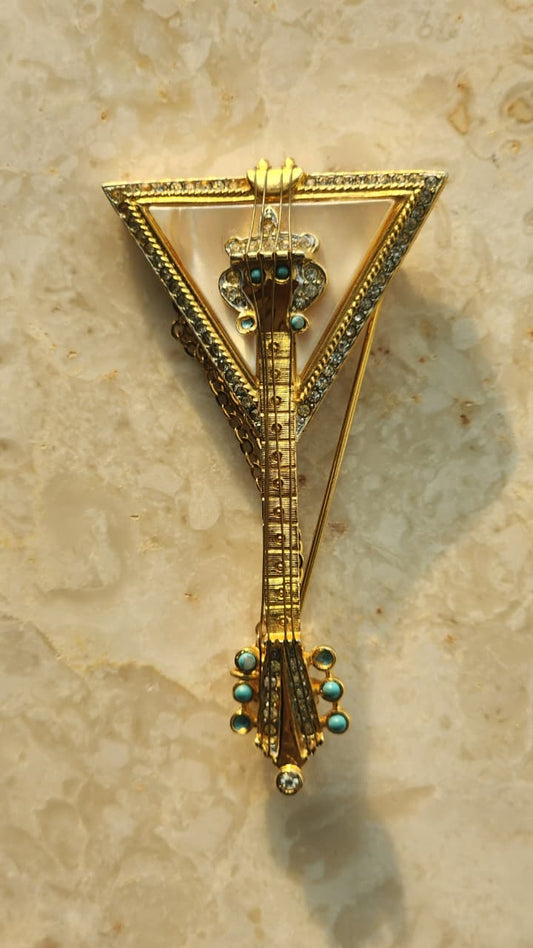 GITAR FROM THE PAST
